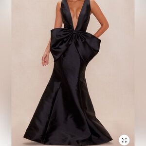 Fashion Nova Black Satin Mermaid Gown with Oversized Bow